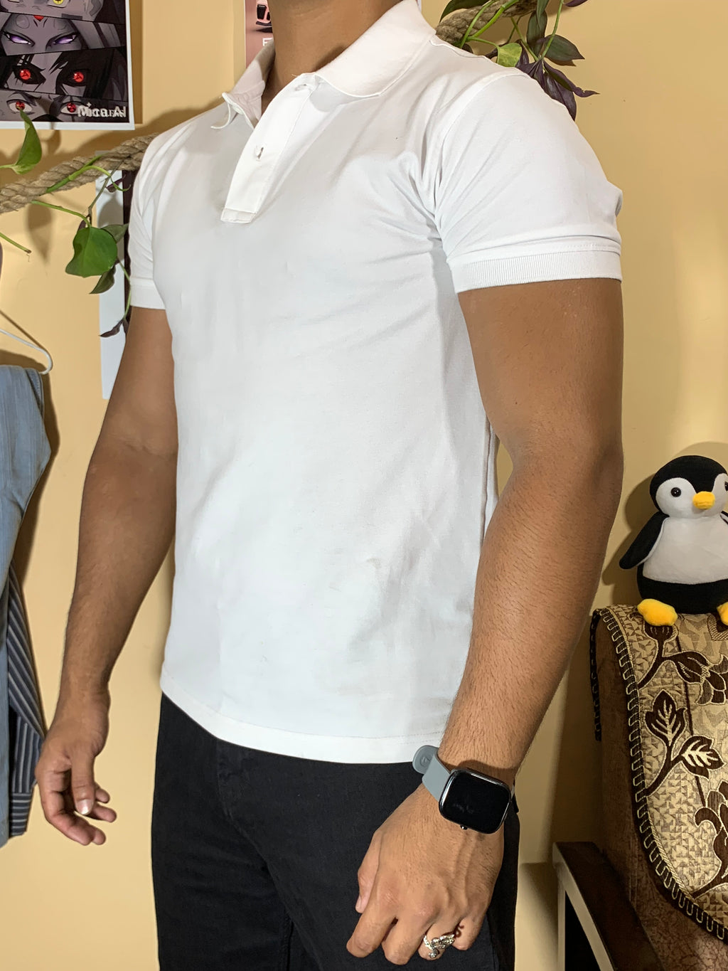 🤍 Classic White Polo – Size M | VVEARS EDITION