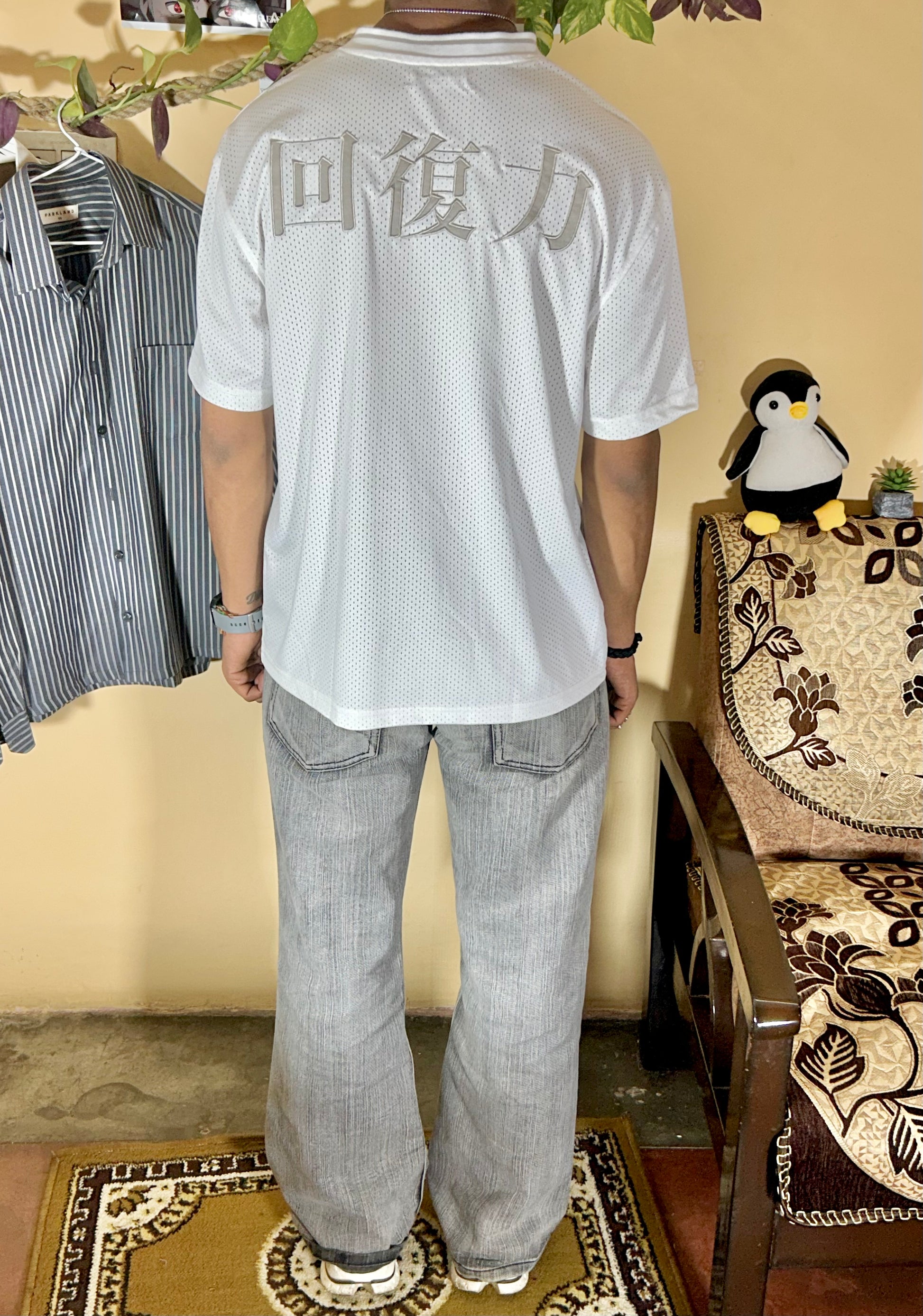 🧢 H&M White Mesh T-Shirt